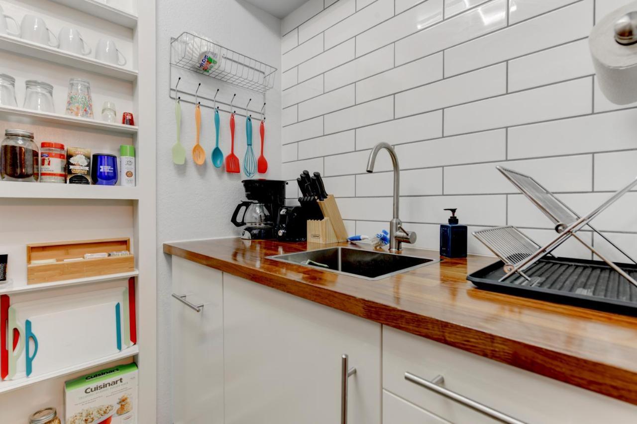 Cozy Studio Stay Near Downtown Austin And Ut المظهر الخارجي الصورة